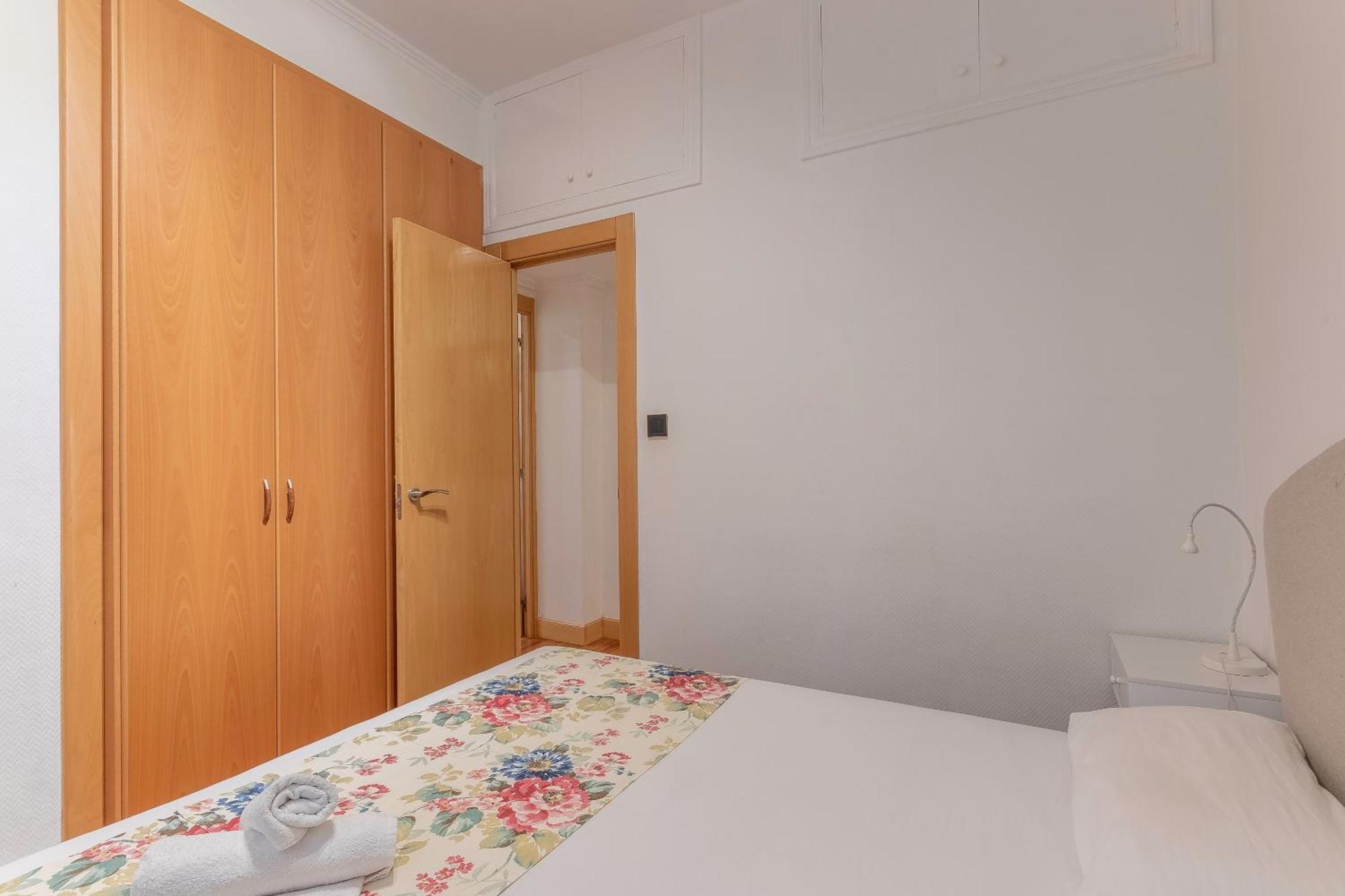 San Mames Apartment - Free Parking Bilbao Exteriör bild