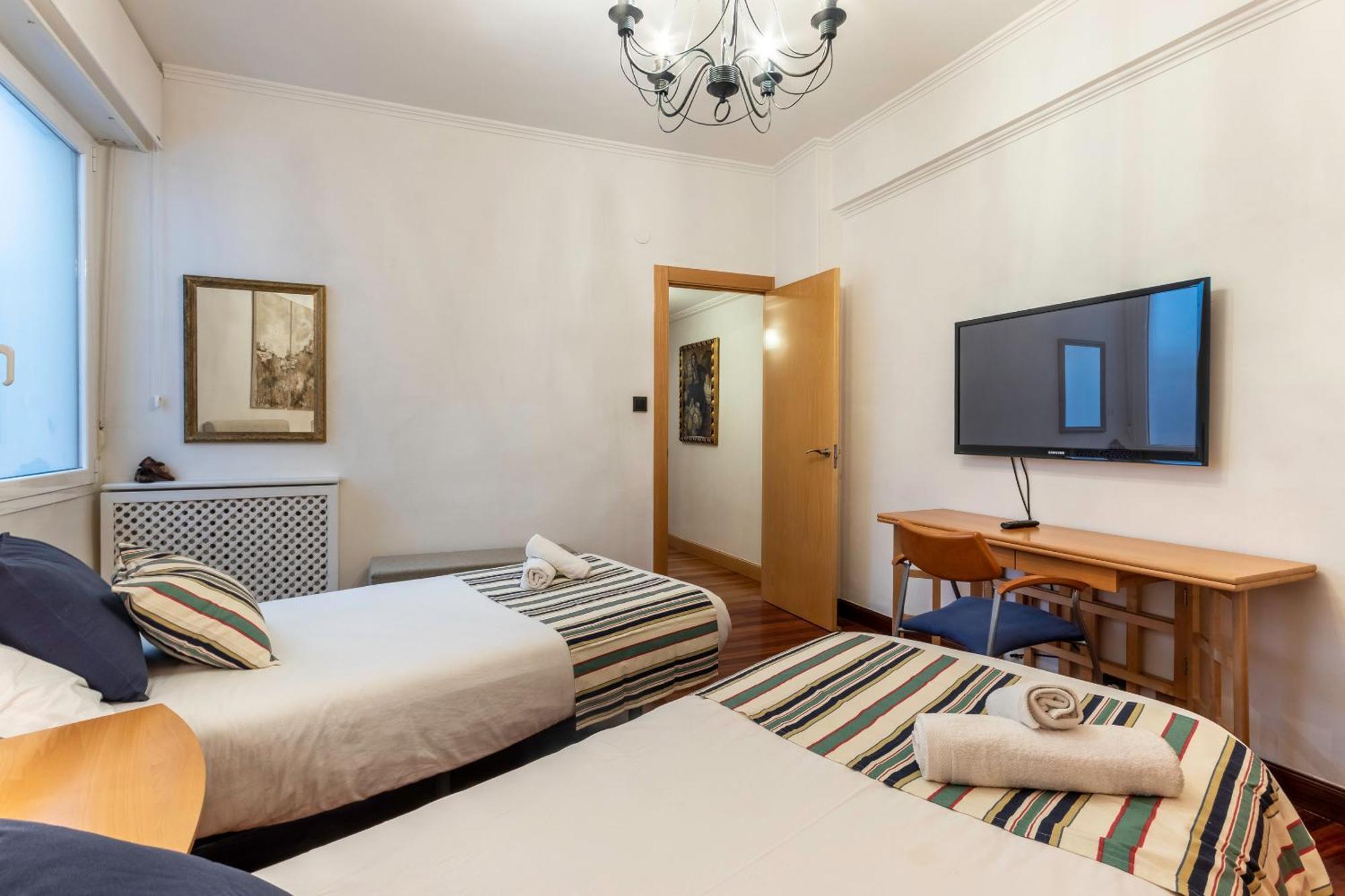 San Mames Apartment - Free Parking Bilbao Exteriör bild